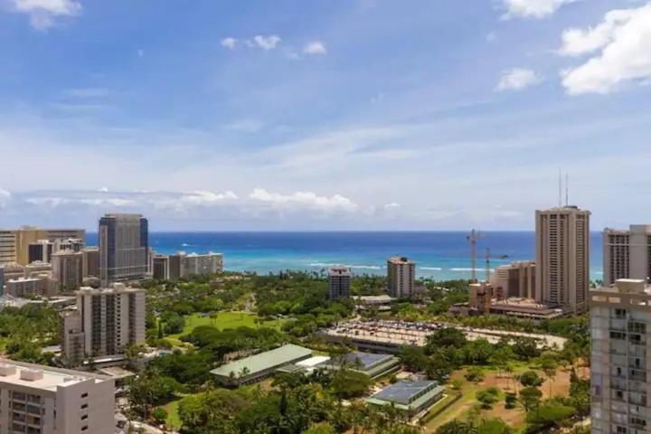 Hawaiian Monarch 2703B Condo Honolulu Exterior photo